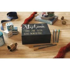 STABILO® | Pen 68 Metallic 6 Pen Set — In Metal Tin -Da Vinci Shop STABILOC2AE7CPen68Metallic6PenSetE28094inmetaltin 3