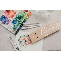 Da Vinci | Frau Hölle Loose Watercolor Florals Brush Gift Set — 3 Brushes -Da Vinci Shop daVinci7CFrauHC3B6lleLooseWatercolorFloralsBrushGiftSetE280943brushes 2