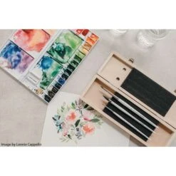 Da Vinci | Frau Hölle Loose Watercolor Florals Brush Gift Set — 3 Brushes -Da Vinci Shop daVinci7CFrauHC3B6lleLooseWatercolorFloralsBrushGiftSetE280943brushes 3